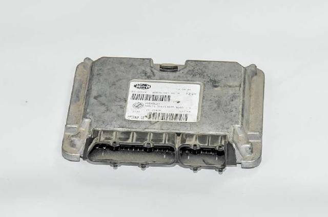 VOLVO V70 ÇIKMA YEDEK PARÇA BEYİN_B22